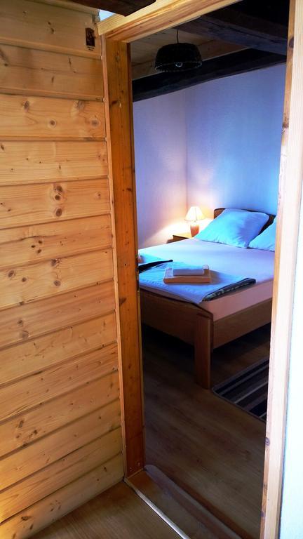 Rustic Home Mia Duga Resa Rom bilde