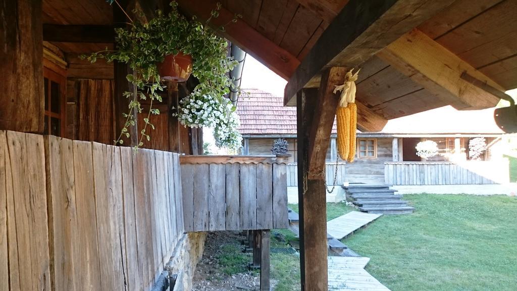 Rustic Home Mia Duga Resa Rom bilde